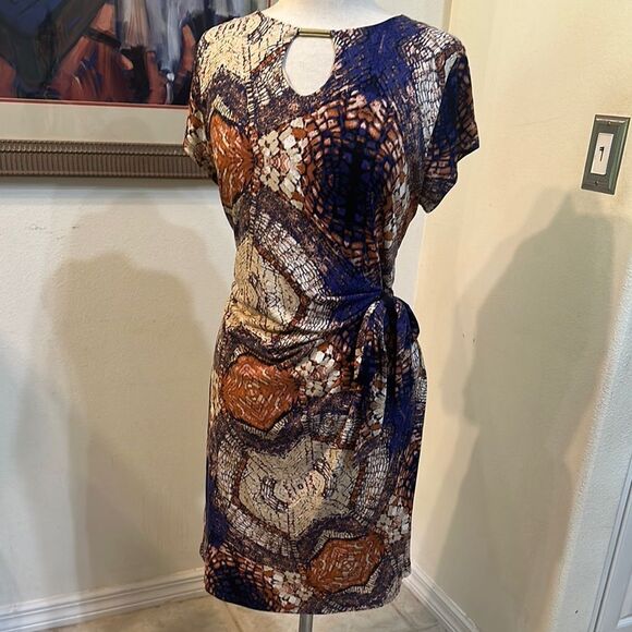 FYLO Side Tie Gathered Pattern Dress Size Large - Picture 7 of 15